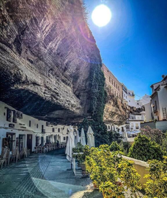 Casa Cueva La Luna Setenil De Las Bodegas Екстер'єр фото